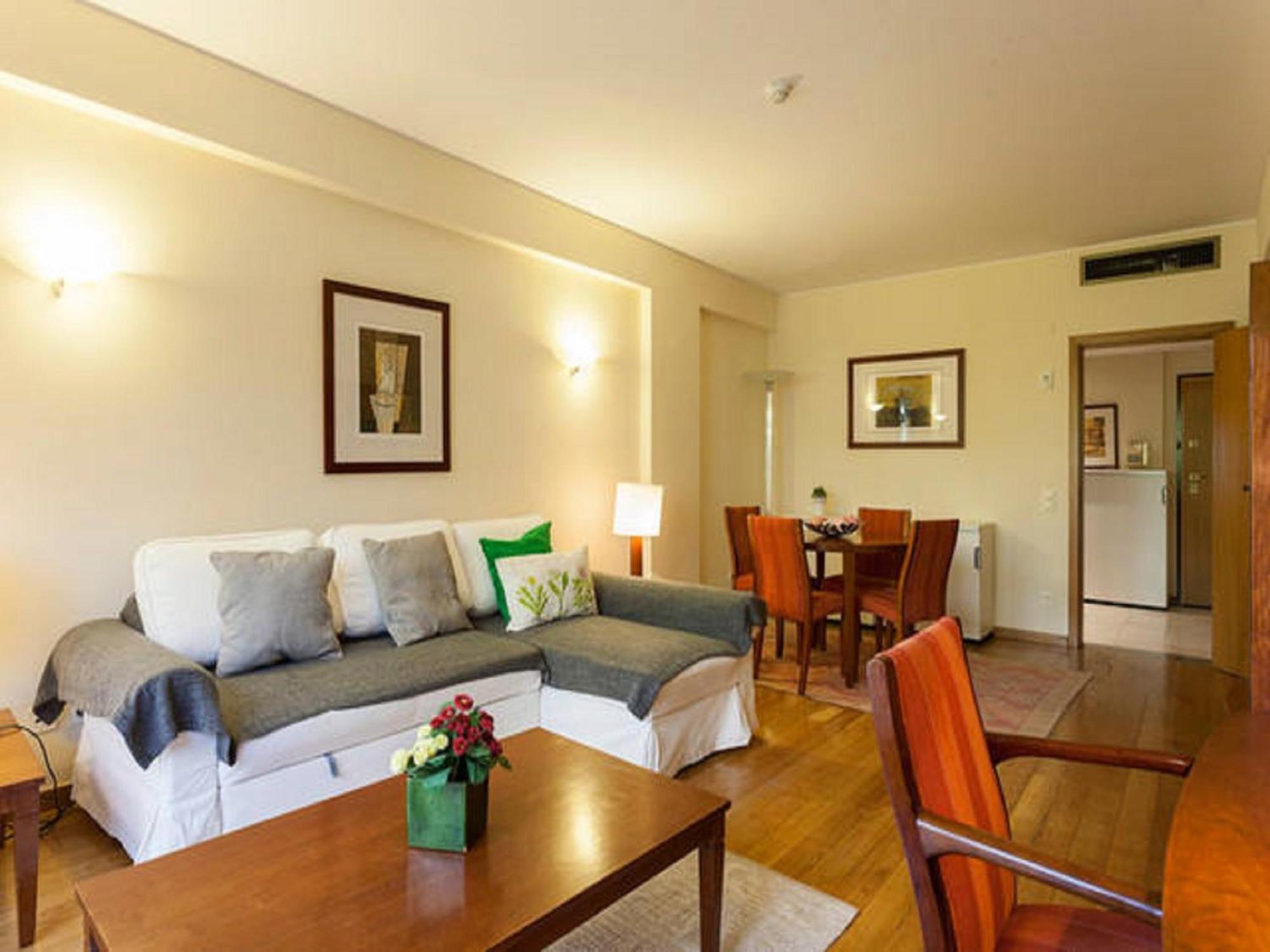 Stay In The Heart Of Lisbon-Altis Suites Hotel Eksteriør billede